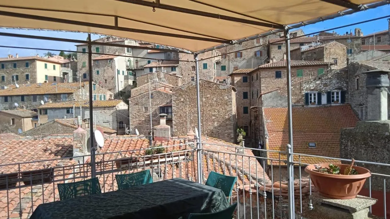 Tuscany Lodge Rooms And Relax Campiglia Marittima Bed & Breakfast