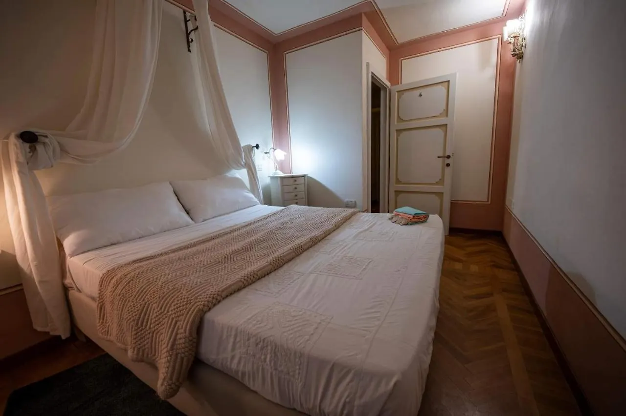 Tuscany Lodge Rooms And Relax Campiglia Marittima Italy