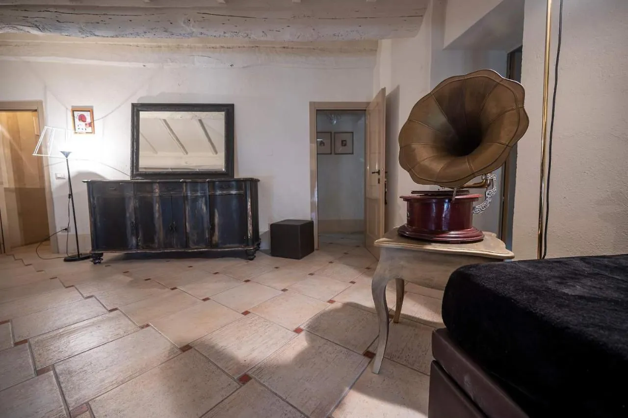 Tuscany Lodge Rooms And Relax Campiglia Marittima 0*,
