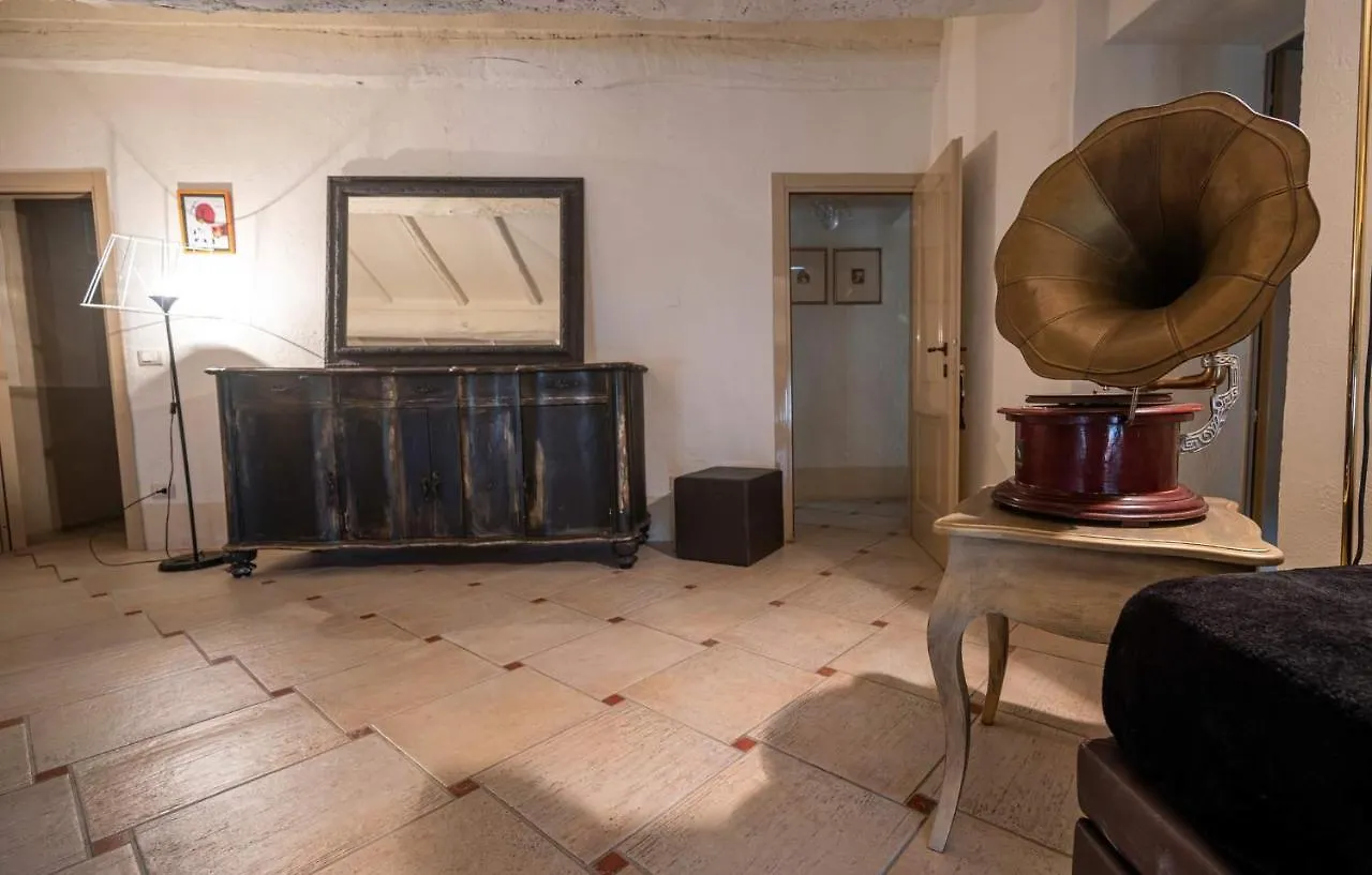 Bed & Breakfast Tuscany Lodge Rooms And Relax Campiglia Marittima Italy